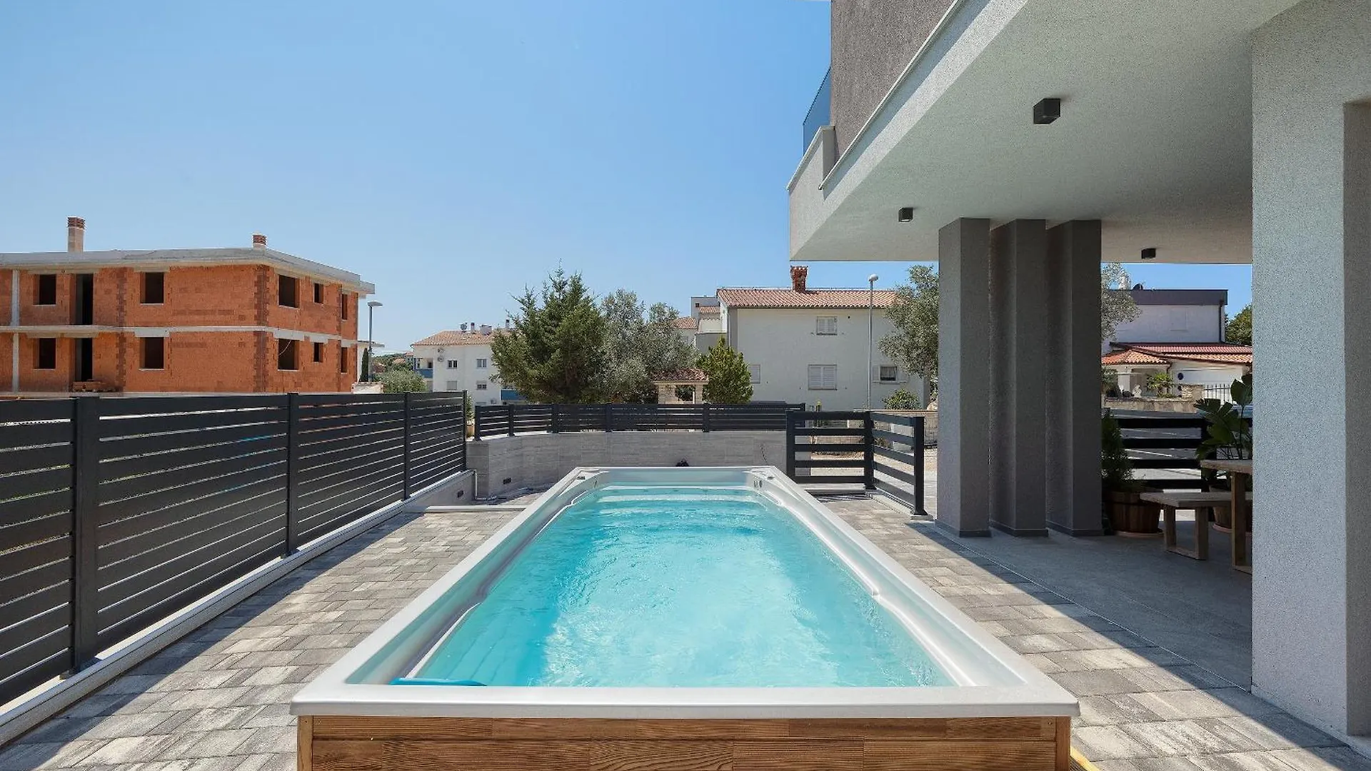 Villa Loreta Near Fazana For 7 Plus 1 People With Luxury Private Jacuzzi Only 600 Meters From Sea Штиньян